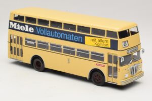 Bussing D2U Heckturen Miele Minichamps 1:43 439071086 Kov – obrázok 4 z 6
