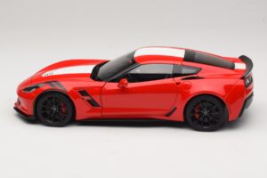 Chevrolet Corvette C7 Grand Sport Červená s Bielymi Pruhmi AUTOart 1:18 71274 Kompozit – obrázok 4 z 8