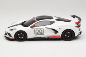 Chevrolet Corvette C8 IMSA Pace Car 2020 GT Spirit 1:18 GT370 Živica – obrázok 3 z 6