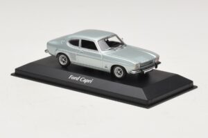 Ford Capri I Svetlo Modrý Metalický Maxichamps 1:43 940085501 Kov – obrázok 3 z 4