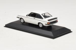 Ford Escort Mk1 TC Biely Minichamps 1:43 400081070 Kov – obrázok 3 z 4