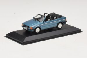 Ford Escort Mk3 Kabriolet Modrý Metalíza Minichamps 1:43 400085030 Kov – obrázok 2 z 4