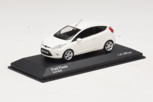 Ford Fiesta Mk6 Biely Minichamps 1:43 400088002 Kov – obrázok 2 z 4
