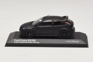Ford Focus RS500 Mk2 Matte Black Minichamps 1:43 400088104 Kov