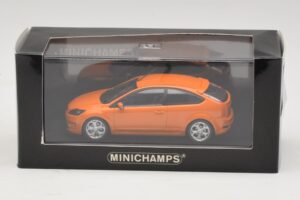 Ford Focus ST Mk2 Electric Orange Náhradná Škatuľa Minichamps 1:43 400087302-R1 Kov – obrázok 4 z 4