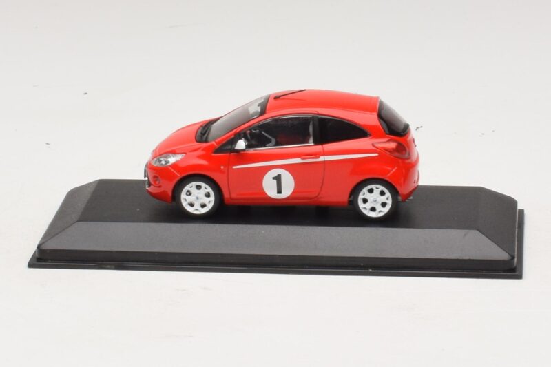 Ford Ka Mk2 Grand Prix Styling Paket Červený Minichamps 1:43 Ford Ka Mk2 Grand Prix Styling Paket Červený Minichamps 1:43 400088201 Kov