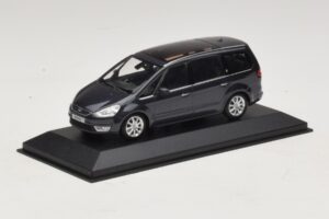 Ford S-Max Dark Grey Metallic Minichamps 1:43 400085400-P1 Kov – obrázok 2 z 4