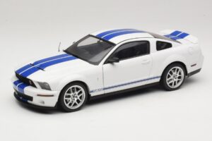 Ford Shelby Cobra GT500 Concept Biela s Modrým Pruhom AUTOart 1:18 73052 Kov