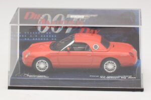 Ford Thunderbird Die Another Day Minichamps 1:43 045132 Kov – obrázok 4 z 5