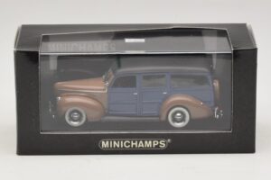 Ford V8 De Luxe Woody Station Wagon Hnedý Modrý Minichamps 1:43 400082112 Kov – obrázok 4 z 4