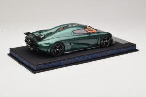 Koenigsegg Regera Zelený Tónovaný Karbón FrontiArt 1:18 AS010-110 Živica – obrázok 2 z 7