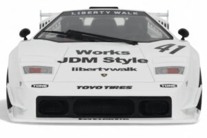 Lamborghini Countach LB-Works Biely GT Spirit 1:18 Z356-WH Živica – obrázok 4 z 5