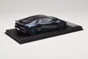 Lamborghini Huracan Liberty Walk Chameleon Blue GS Model 1:18 REMC045 Živica – obrázok 2 z 7