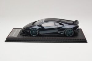 Lamborghini Huracan Liberty Walk Chameleon Blue GS Model 1:18 REMC045 Živica – obrázok 3 z 7