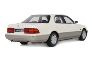 Lexus LS 400 XF10 Diamond White Pearl Otto 1:18 OT1277 Živica – obrázok 2 z 5