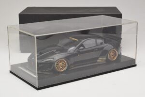 Maserati GranTurismo Liberty Walk Čierny so Zlatými Ráfkami AB Models 1:18 MAS-LB08-C Živica – obrázok 7 z 7