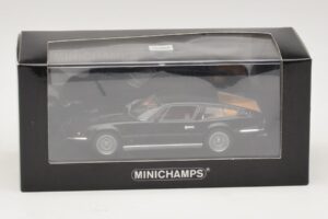Maserati Indy Čierny Minichamps 1:43 437123121 Kov – obrázok 4 z 4