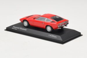 Maserati Khamsin Červený Minichamps 1:43 437123224 Kov – obrázok 3 z 4