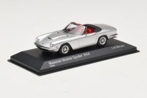 Maserati Mistral Spyder Strieborný Minichamps 1:43 437123431 Kov – obrázok 2 z 4