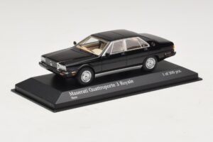 Maserati Quattroporte III Royale Čierny Minichamps 1:43 437123501 Kov – obrázok 2 z 4