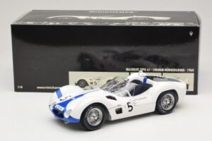 Maserati Tipo 61 #5 S. Moss / D. Gurney Camoradi ADAC 1000km Nurburgring Winner 1960 Minichamps 1:18 100601205 Kov – obrázok 8 z 8