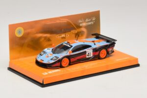 McLaren F1 GTR Gulf Team Davidoff #41 P-H. Raphanel / J-M. Gounon FIA GT Championship 1997 Minichamps 1:43 533174341 Kov – obrázok 2 z 4