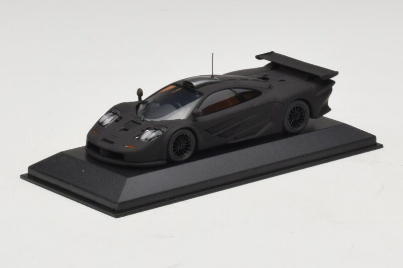 McLaren F1 GTR Longtail Čierny Matný 1997 Minichamps 1:43 MCLAREN010 Kov