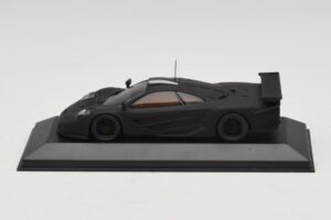 McLaren F1 GTR Longtail Čierny Matný 1997 Minichamps 1:43 MCLAREN010 Kov – obrázok 3 z 4