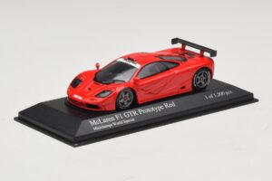 McLaren F1 GTR Prototype World Special Červený Minichamps 1:43 MCLAREN007 Kov