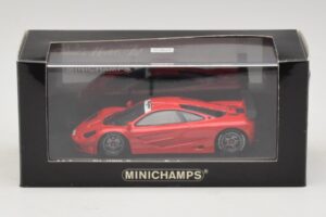 McLaren F1 GTR Prototype World Special Červený Minichamps 1:43 MCLAREN007 Kov – obrázok 4 z 4
