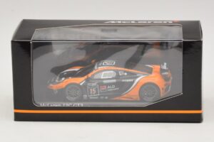 McLaren MP4-12C GT3 #15 Boutsen Racing Bovy / Broggi 24 Hours of Spa 2012 Minichamps 1:43 437121315 Kov – obrázok 4 z 4