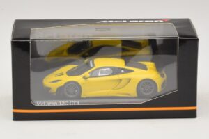McLaren MP4-12C GT3 Street Žltý Minichamps 1:43 437121396 Kov – obrázok 4 z 4