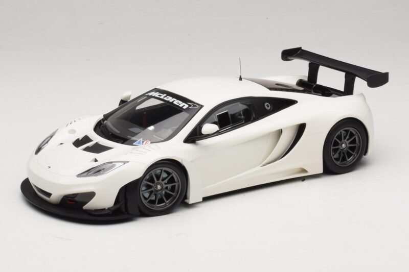 McLaren MP4-12C GT3 Biely 2013 Minichamps 1:18 151121394 Kov
