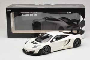 McLaren MP4-12C GT3 Biely 2013 Minichamps 1:18 151121394 Kov – obrázok 6 z 6