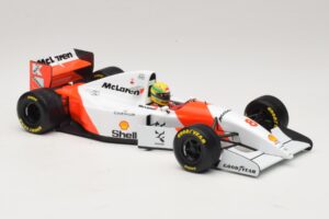 McLaren MP4/8 Ford #8 A. Senna Winner European GP 1993 Minichamps 1:18 540931818 Kov – obrázok 7 z 7