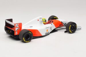 McLaren MP4/8 Ford #8 A. Senna Winner Japanese GP 1993 Minichamps 1:18 540931878 Kov – obrázok 6 z 7