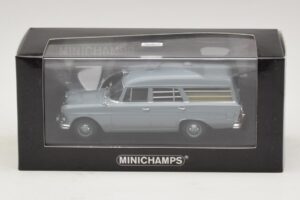 Mercedes 190 W110 Sanitka DRK Minichamps 1:43 400037270 Kov – obrázok 4 z 4