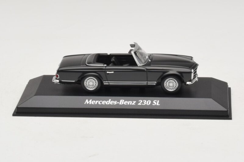 Mercedes 230 SL W113 Šedý Maxichamps 1:43 94003231 Kov