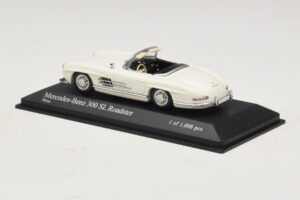 Mercedes 300 SL W198 Roadster Biely Minichamps 1:43 400039034 Kov – obrázok 3 z 4