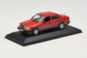Mercedes 300D W124 Turbo Červený Minichamps 1:43 3210 Kov – obrázok 2 z 4