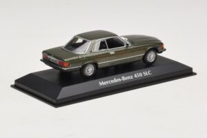 Mercedes 450 SLC C107 Tmavo Zelená Metalíza Maxichamps 1:43 940033420 Kov – obrázok 2 z 4