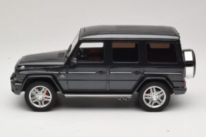 Mercedes AMG G63 W463 Čierny GT Spirit 1:18 GT035 Živica – obrázok 3 z 6
