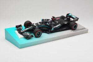 Mercedes AMG Petronas W11 EQ Performance #44 L. Hamilton 91st F1 Win Eifel GP 2020 Minichamps 1:18 113201144 Kov – obrázok 2 z 6