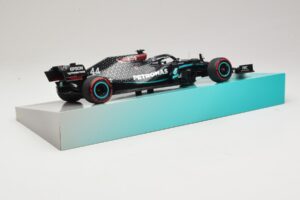 Mercedes AMG Petronas W11 EQ Performance #44 L. Hamilton 91st F1 Win Eifel GP 2020 Minichamps 1:18 113201144 Kov – obrázok 3 z 6