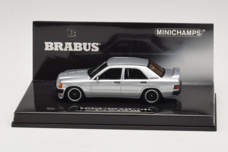 Mercedes Brabus 3.6S 190E W201 Strieborná Minichamps 1:43 437032604 Kov