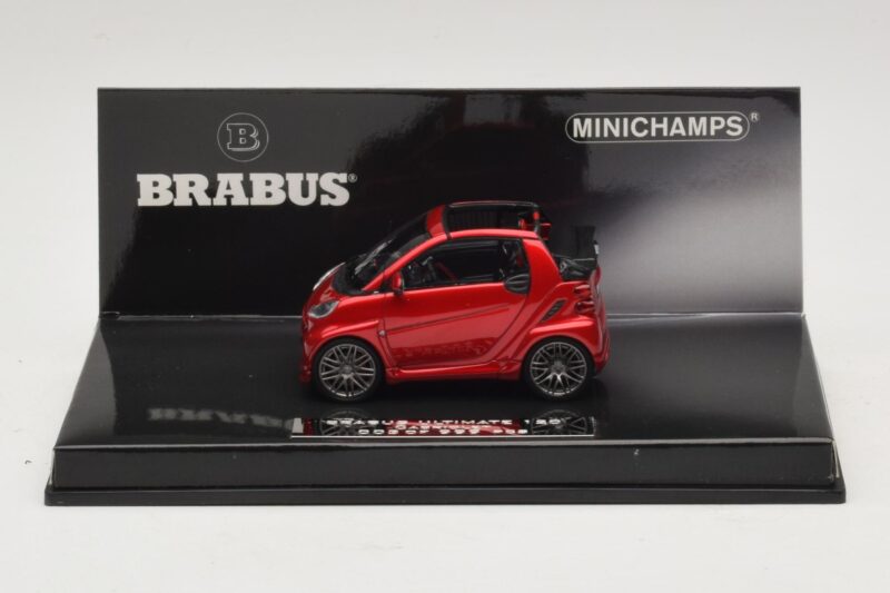 Mercedes Brabus Ultimate 120 Kabriolet Červený Minichamps 1:43 Mercedes Brabus Ultimate 120 Kabriolet Červený Minichamps 1:43 437032730 Kov