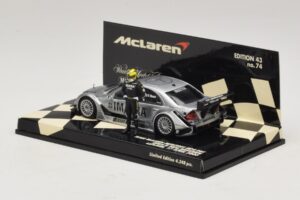 Mercedes C203 DTM Team McLaren Mercedes MP4-98T Mika & Erja Hakkinen Lapland 17 April 2000 Minichamps 1:43 530984378-P1 Kov – obrázok 3 z 4