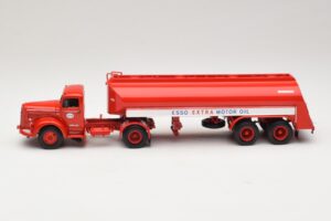 Mercedes LS315 Tanksattelzug Esso Minichamps 1:43 499034770 Kov – obrázok 3 z 6
