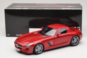 Mercedes SLS AMG C197 Červená Metalíza Minichamps 1:18 100039020 Kov – obrázok 8 z 8