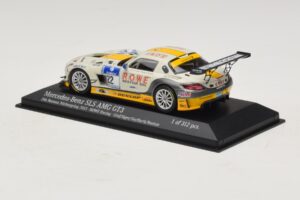 Mercedes SLS AMG GT3 #22 Rowe Racing Graf / Jager Nurburgring 24 Hours 2013 Minichamps 1:43 410133222 Kov – obrázok 3 z 4
